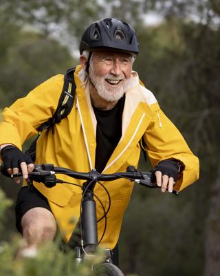 Go The Distance Old Man Cycling