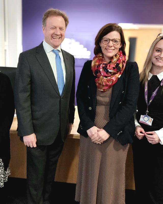 MPs Visit Frontline of Youth Homelessness Fight