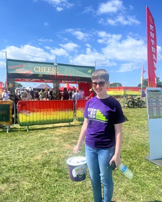 Volunteer Event Young Volunteer