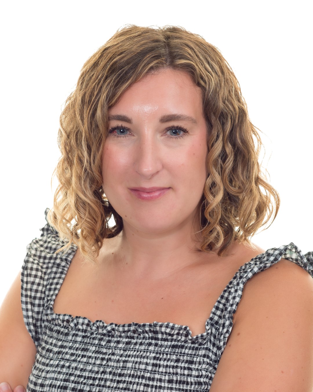 Jessica Oliver Profile 1 Cropped