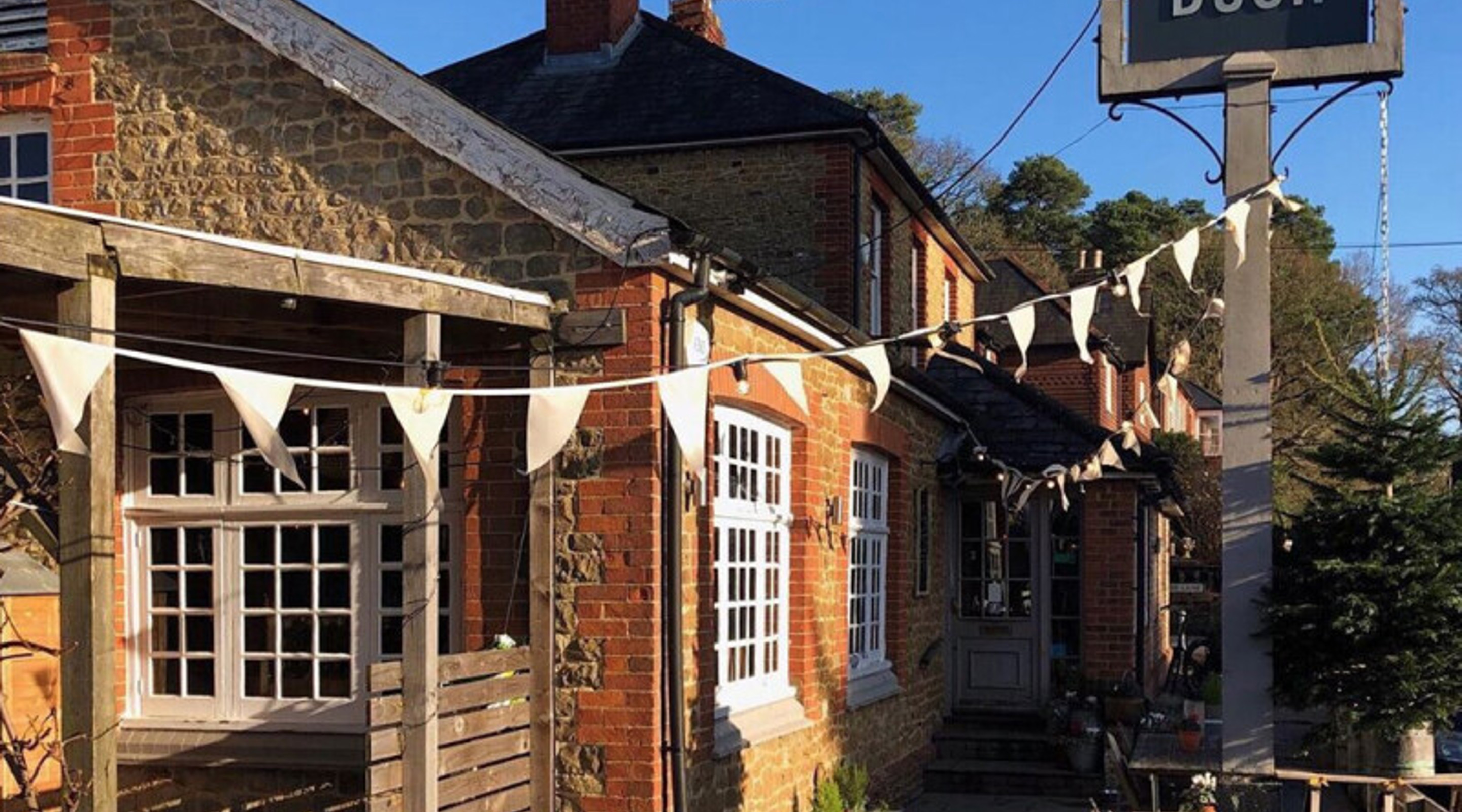 Festive Evening at The Holly Bush