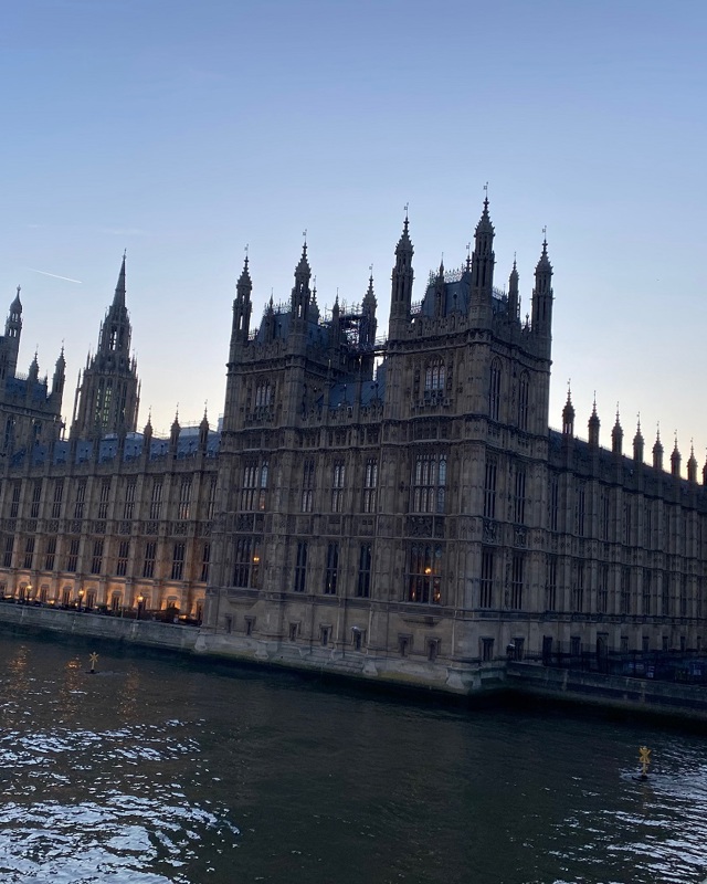 Step by Step Fighting the Injustice of Universal Credit