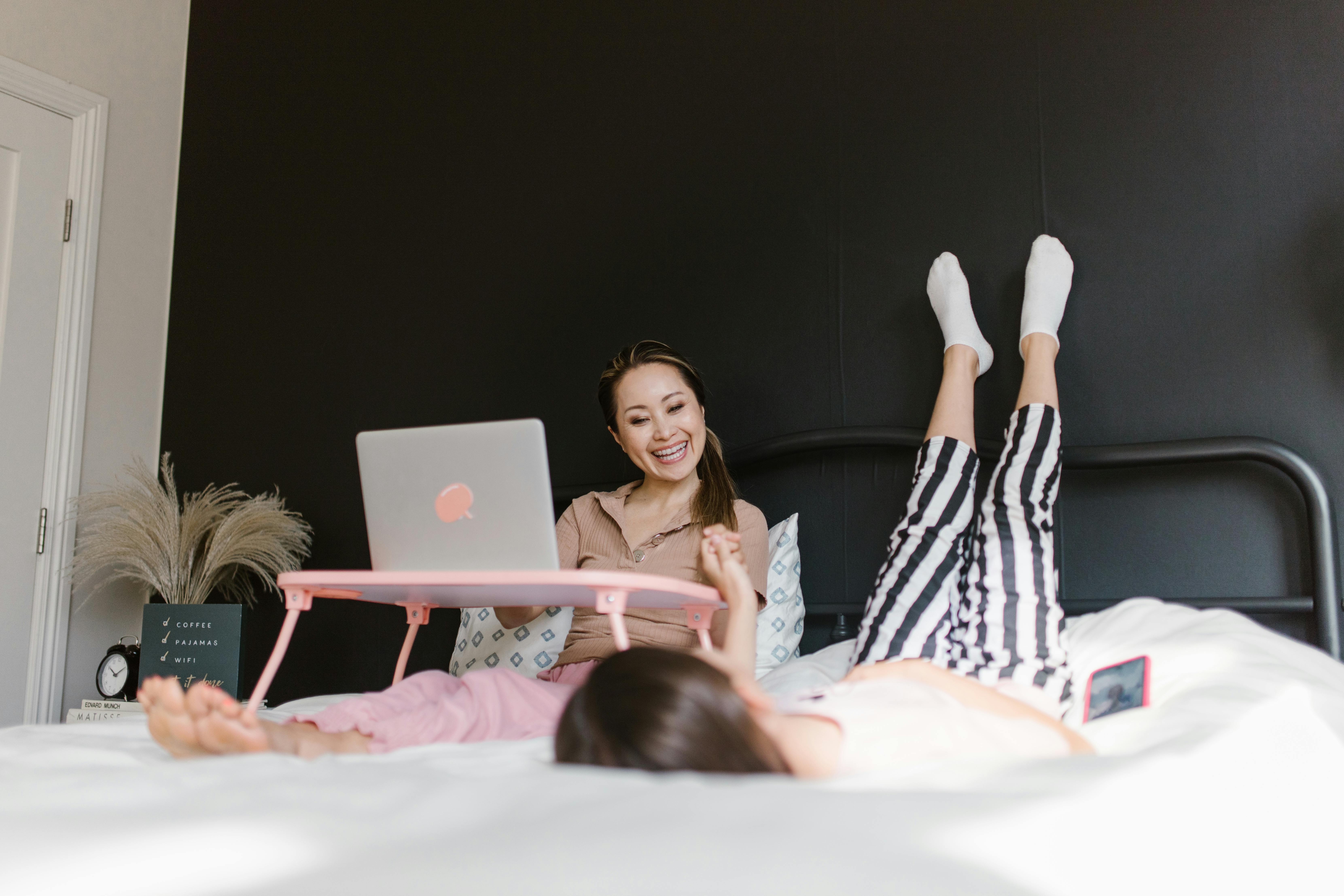 Can I Be a Foster Carer If I Work Full Time?