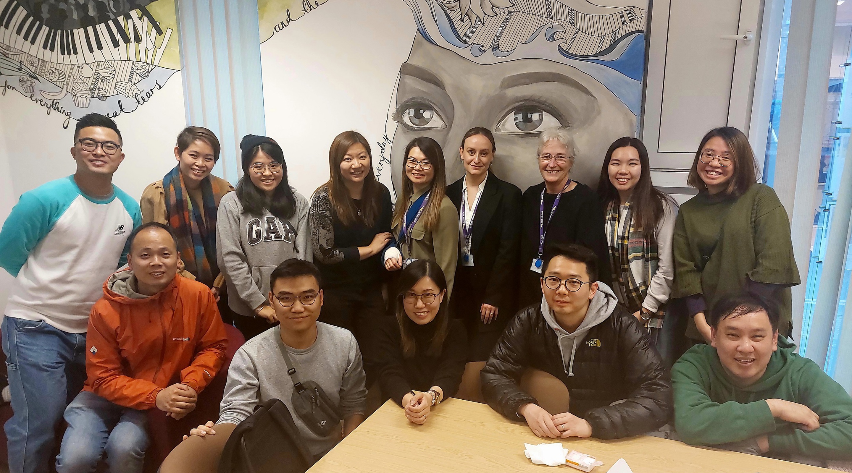 Hong Kong Delegates Visit Step by Step