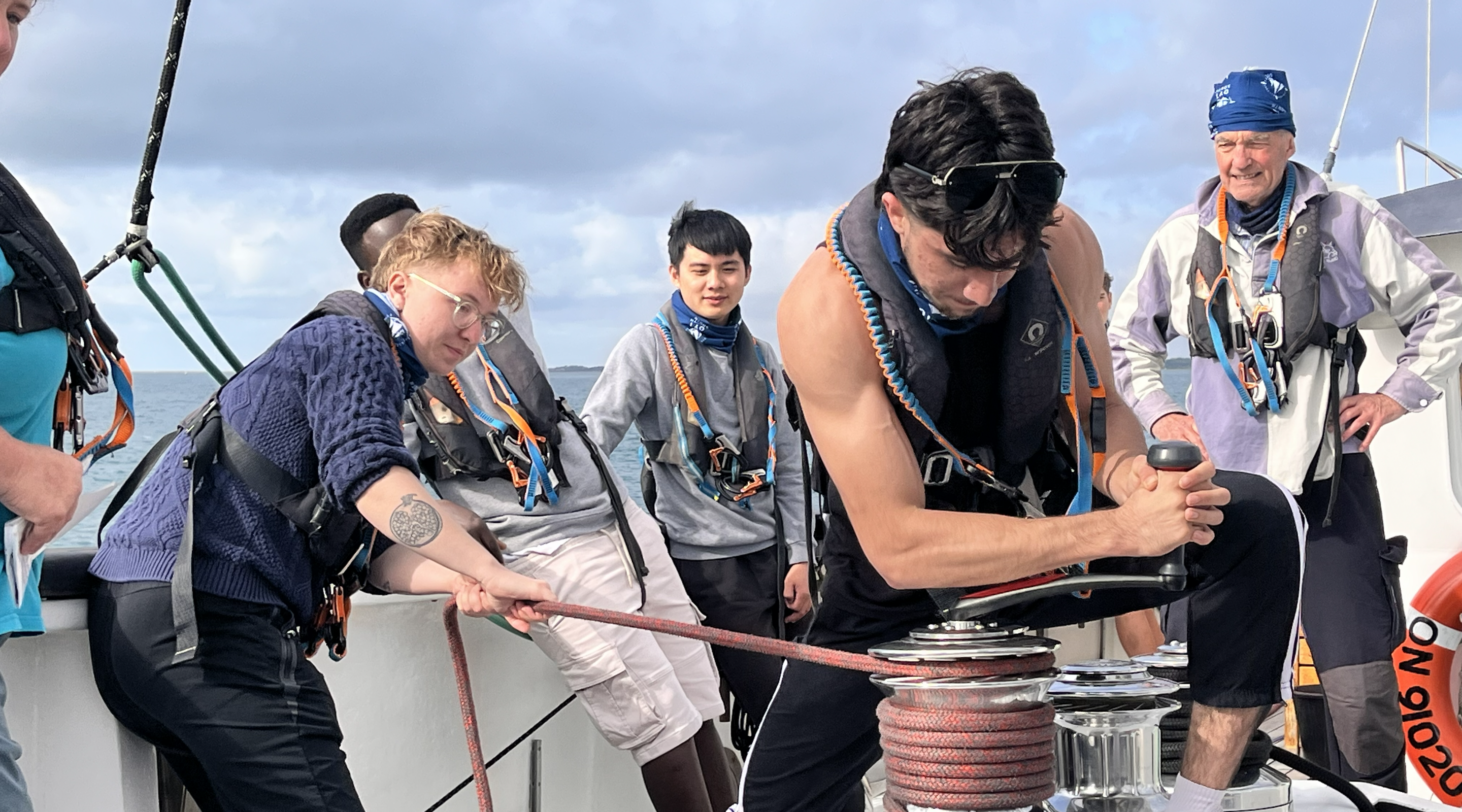 Young People Sail the Solent and Come Home with New Skills